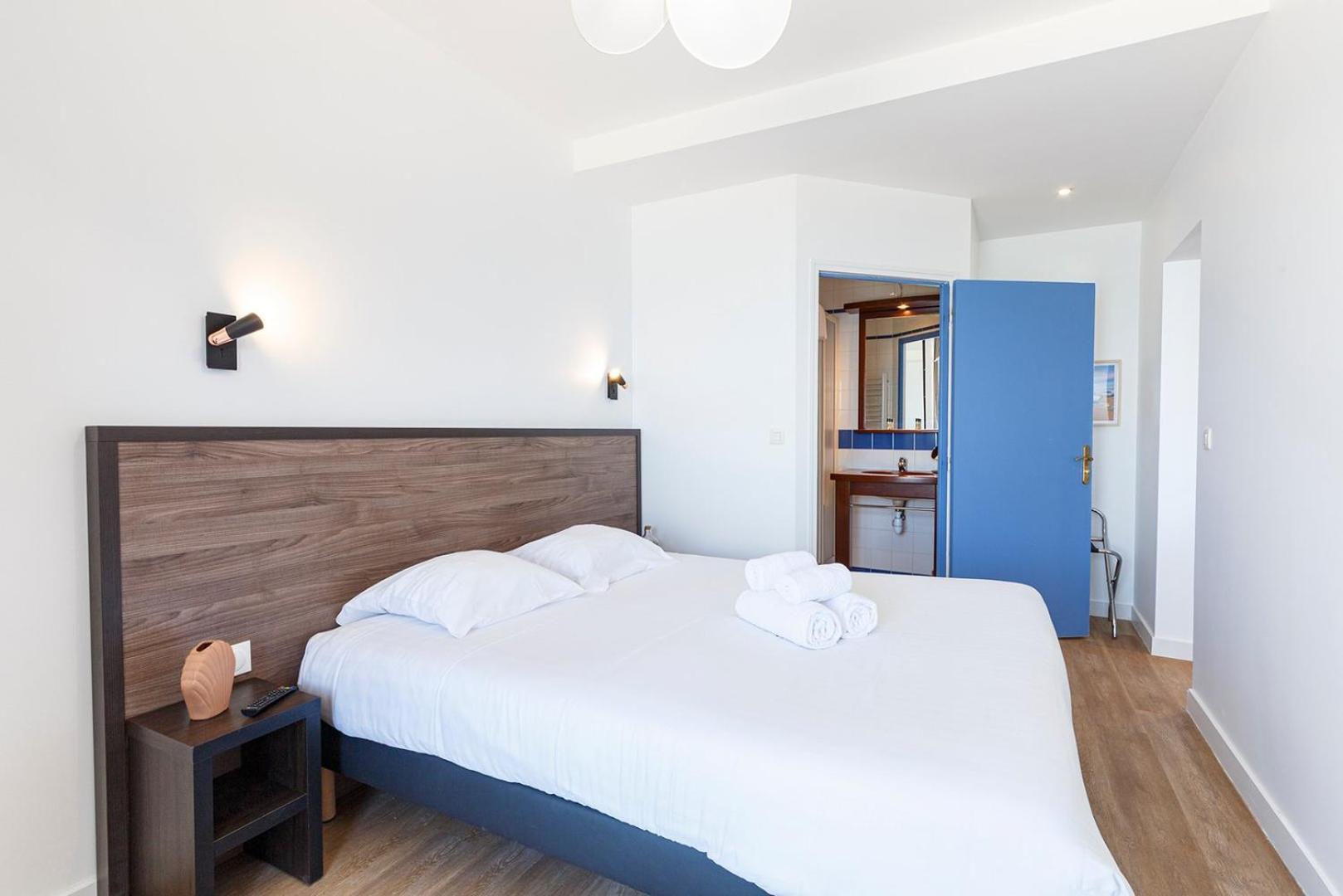 Les Pieds Dans L'Eau - Appartment 1 - Vue Mer Cancale Bagian luar foto