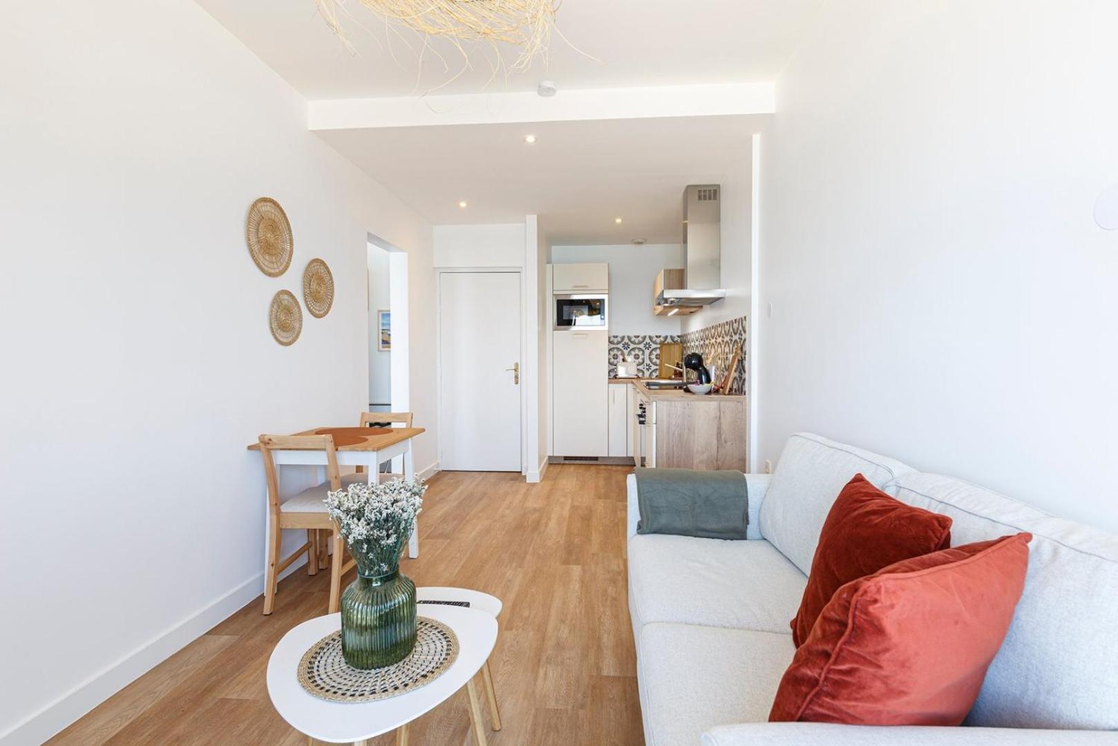 Les Pieds Dans L'Eau - Appartment 1 - Vue Mer Cancale Bagian luar foto